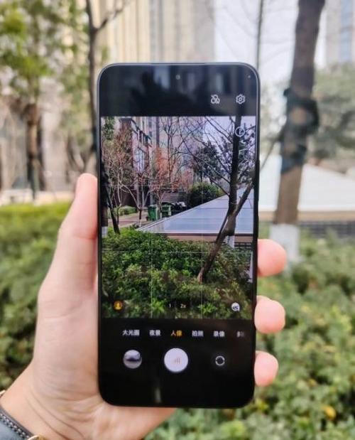 挑摄像头照相软件别只看像素！这3点让你拍照又快又好看